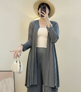 Luxury Japanese Plissé Longline Travel Cardigan – Wrinkle-Resistant Designer Knit